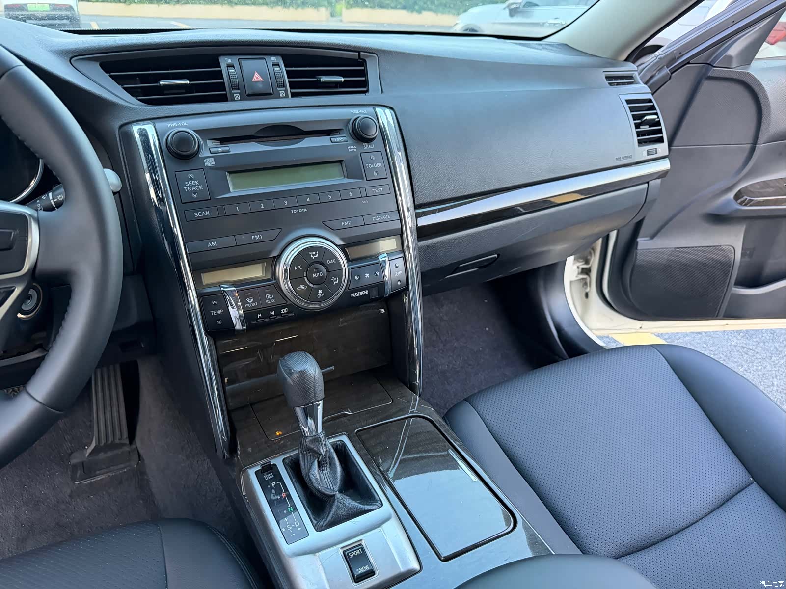 Toyota 2.5S, 2014 15