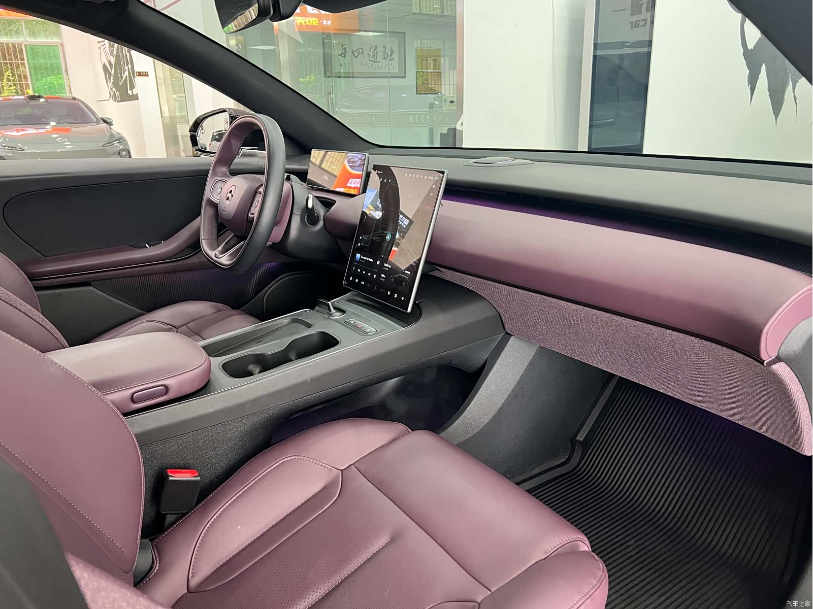 NIO ET5, 2024 10