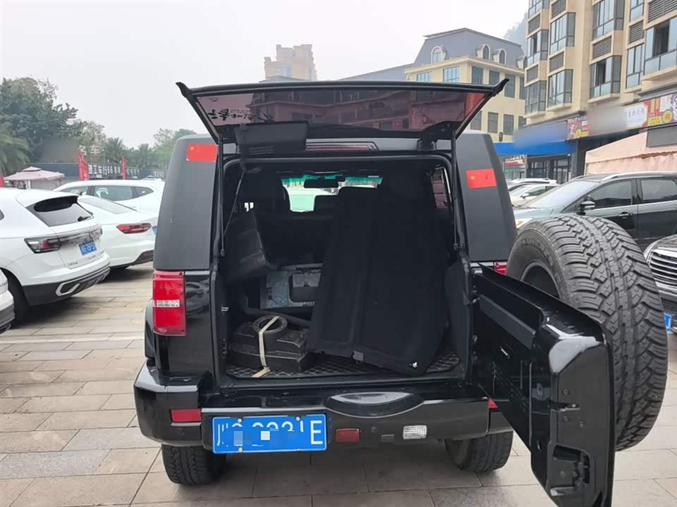 Beijing BJ40