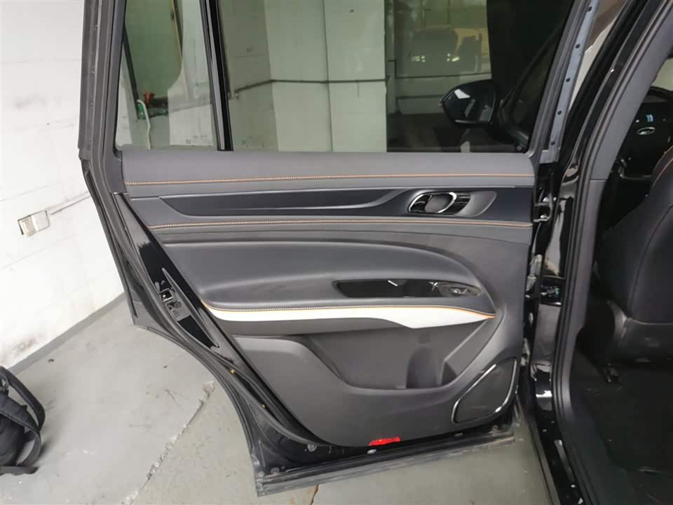 Ford Lingyu