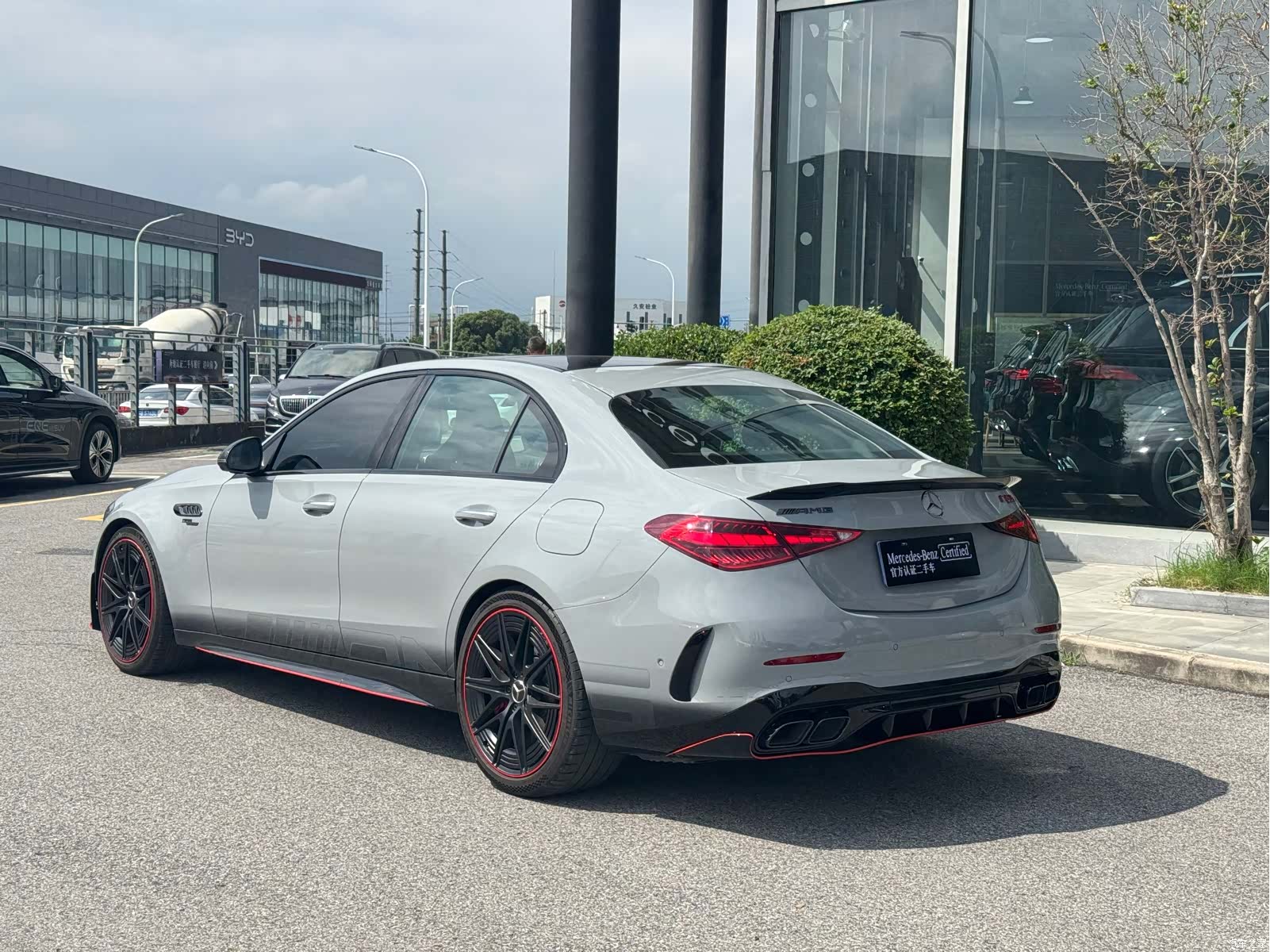 Mercedes-Benz C-Class, 2025 21