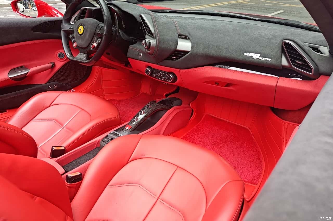 Ferrari 488, 2018 6