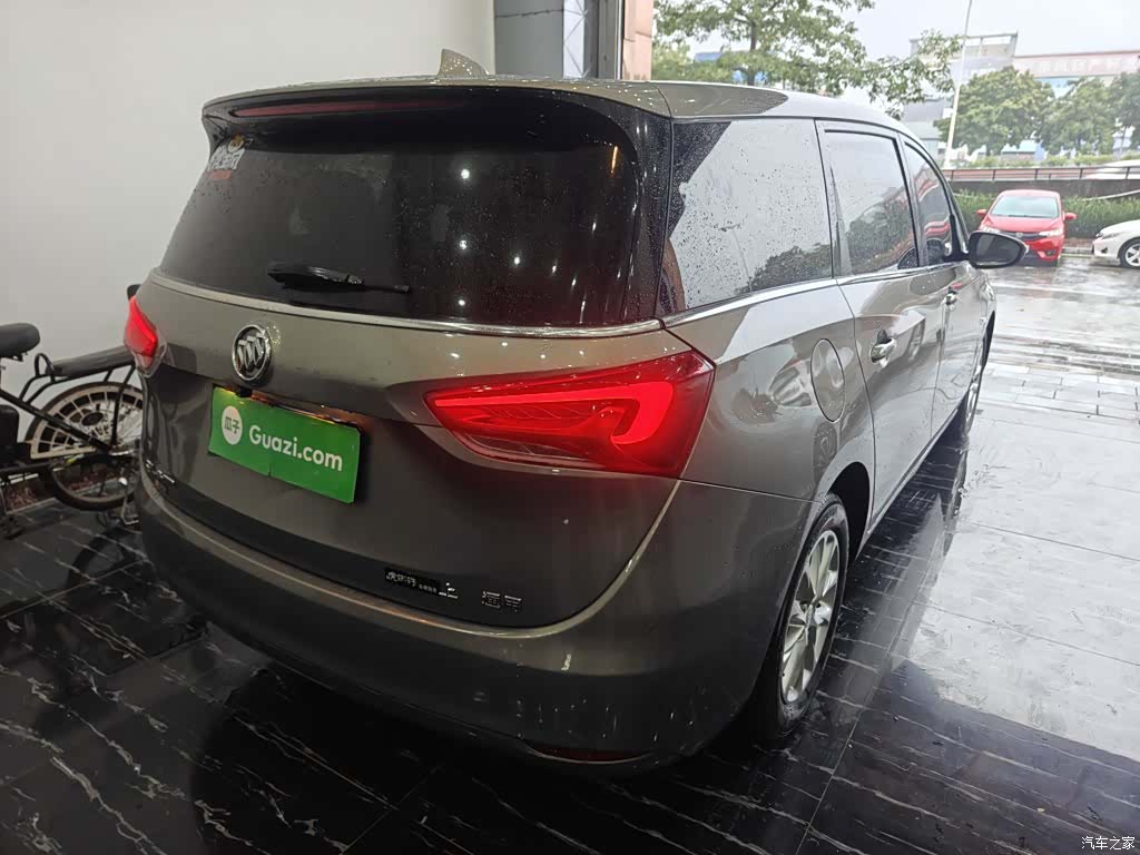 Buick GL6, 2018 7