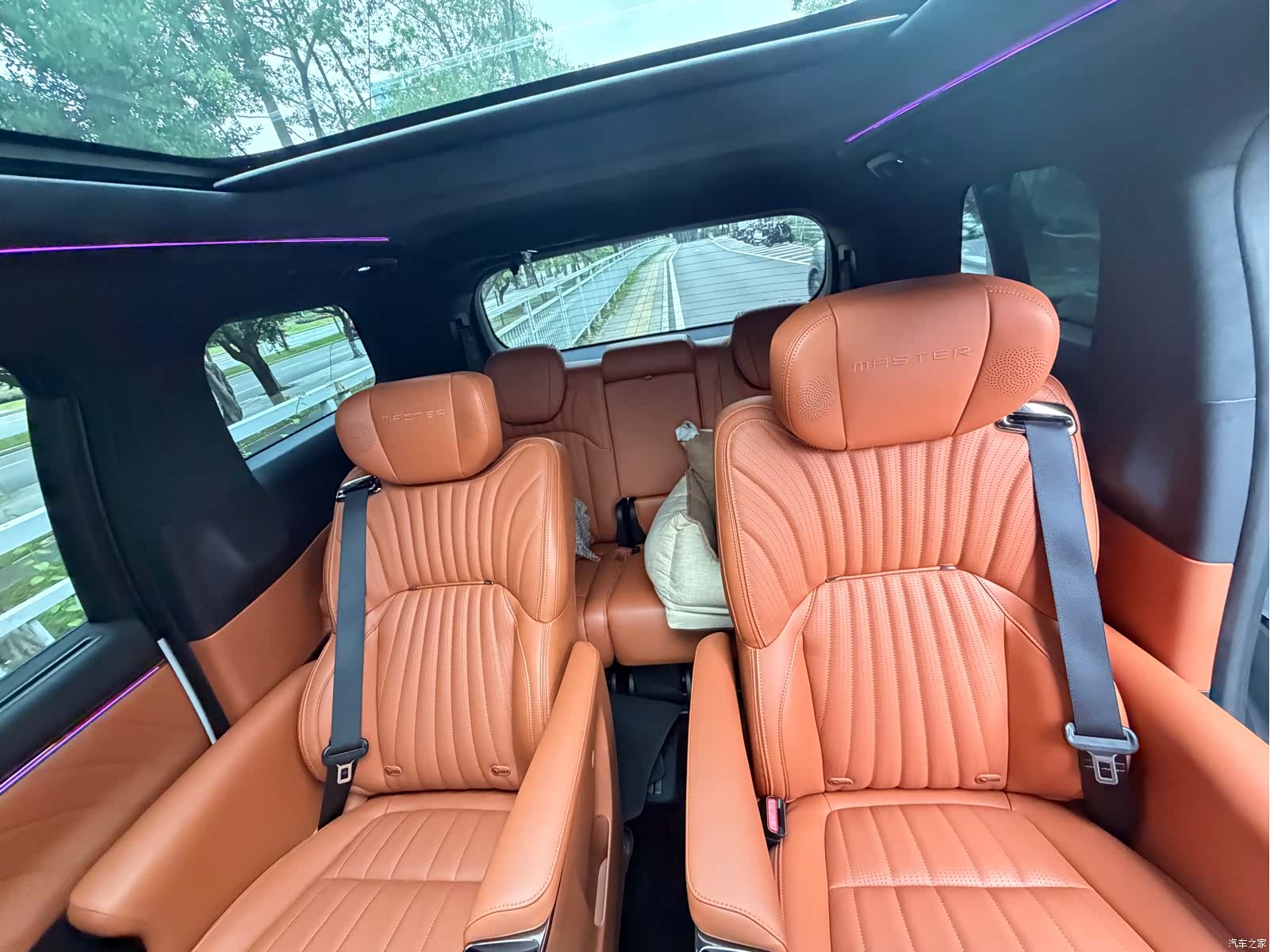 Trumpchi E9, 2024 все фото