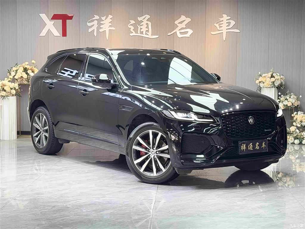 Jaguar F-PACE, 2024 3
