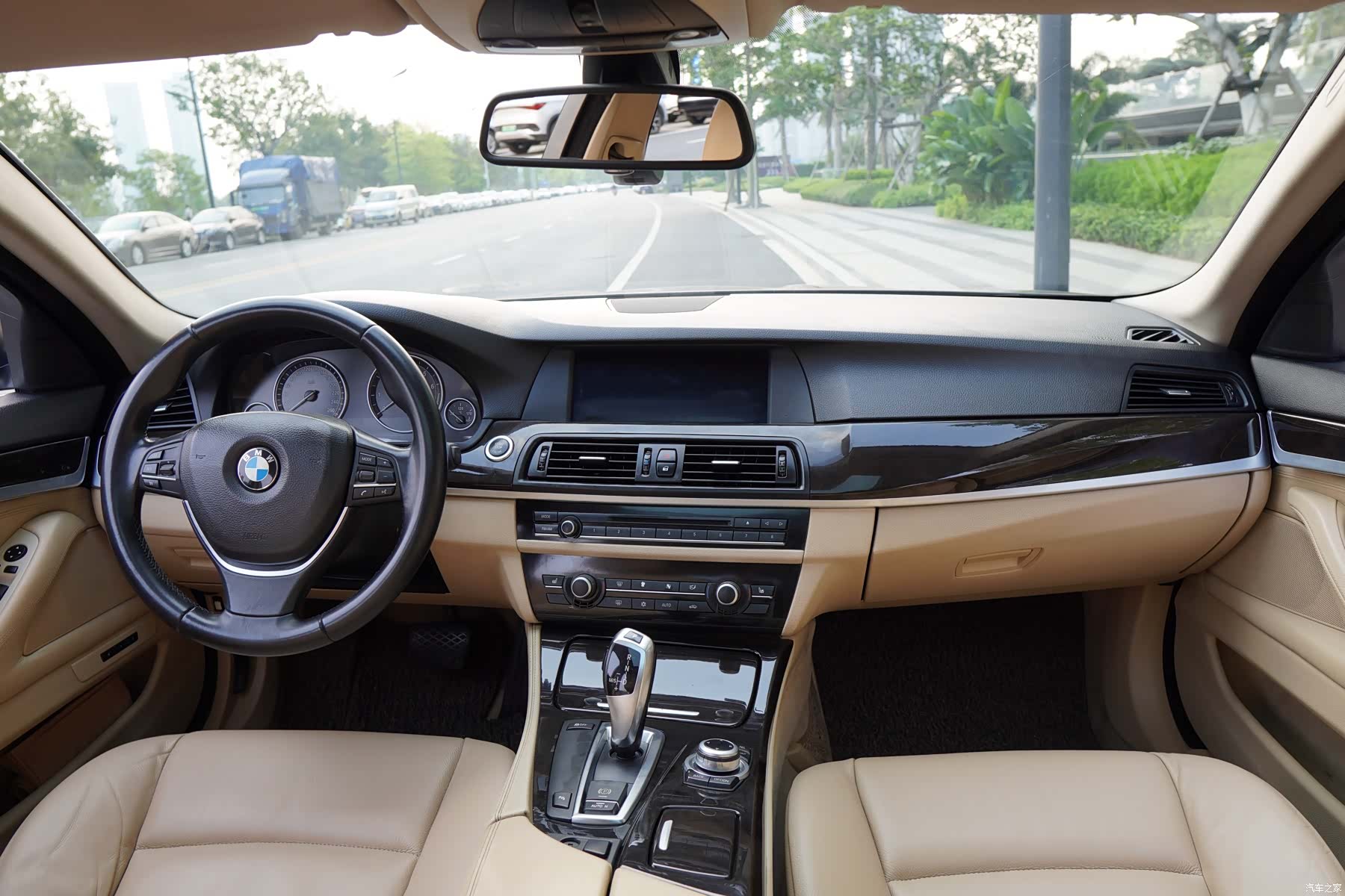 BMW 5 Series, 2011 7