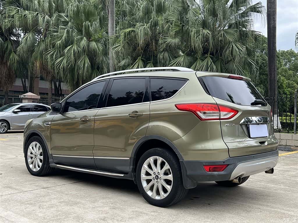 Ford Kuga, 2015 9