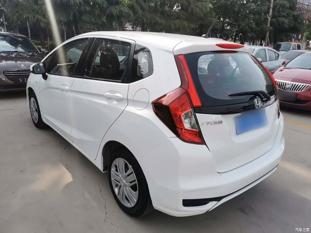 Honda Fit, 2019 все фото