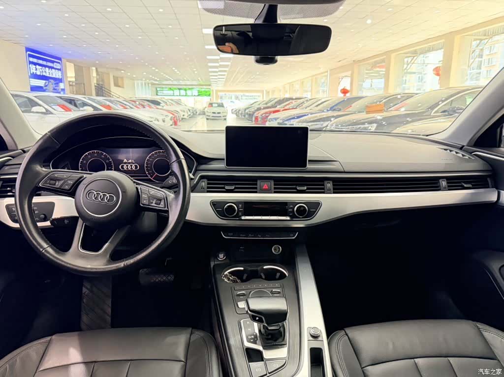 Audi A4L, 2019 8