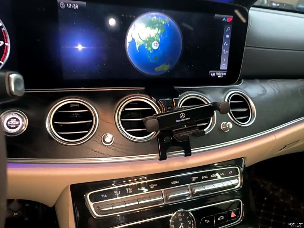 Mercedes-Benz E-Class, 2017 13