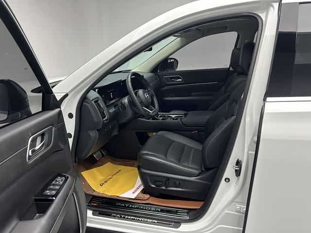 Nissan Exploring the land