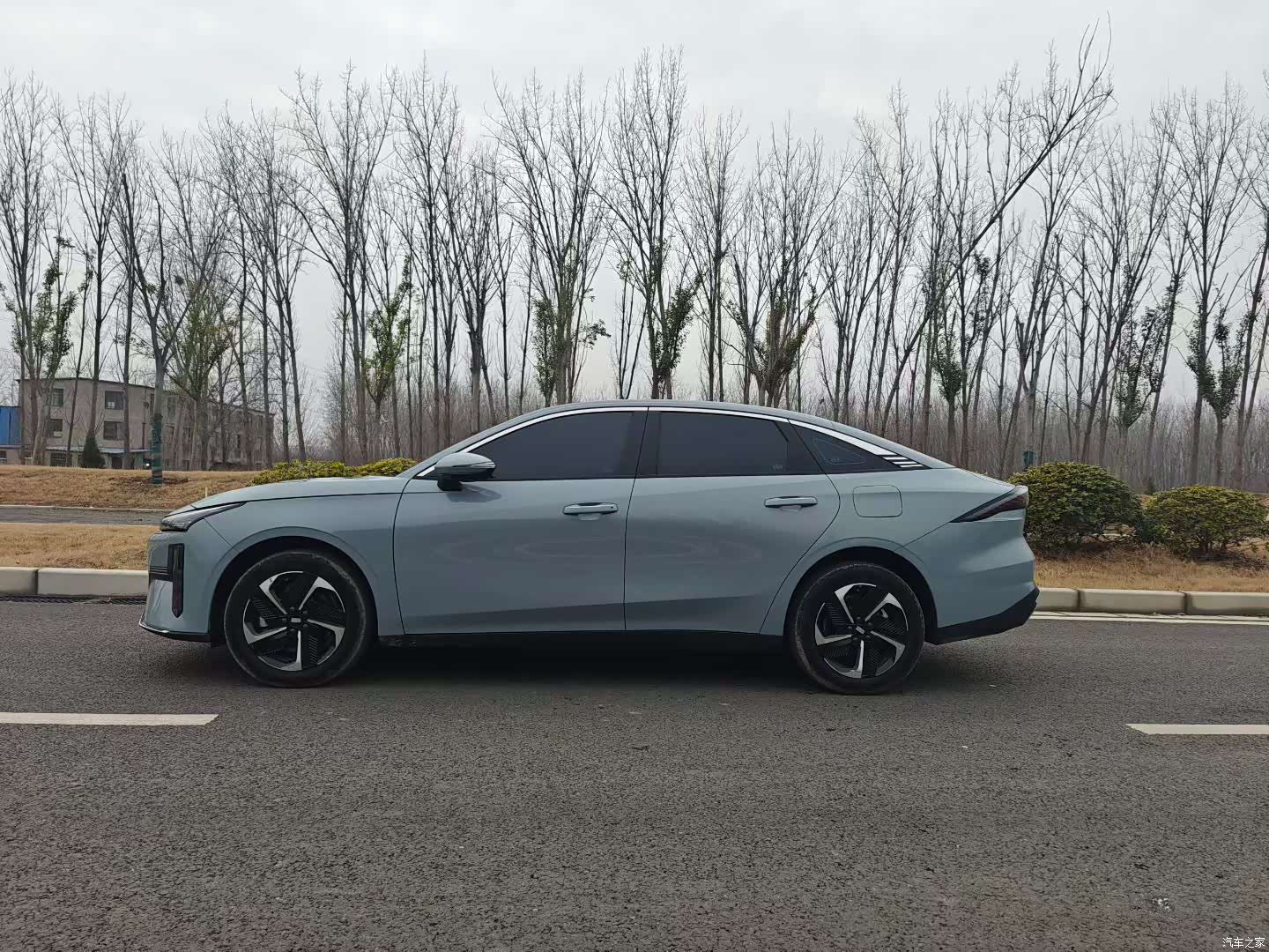 Geely Galaxy L6, 2025 8