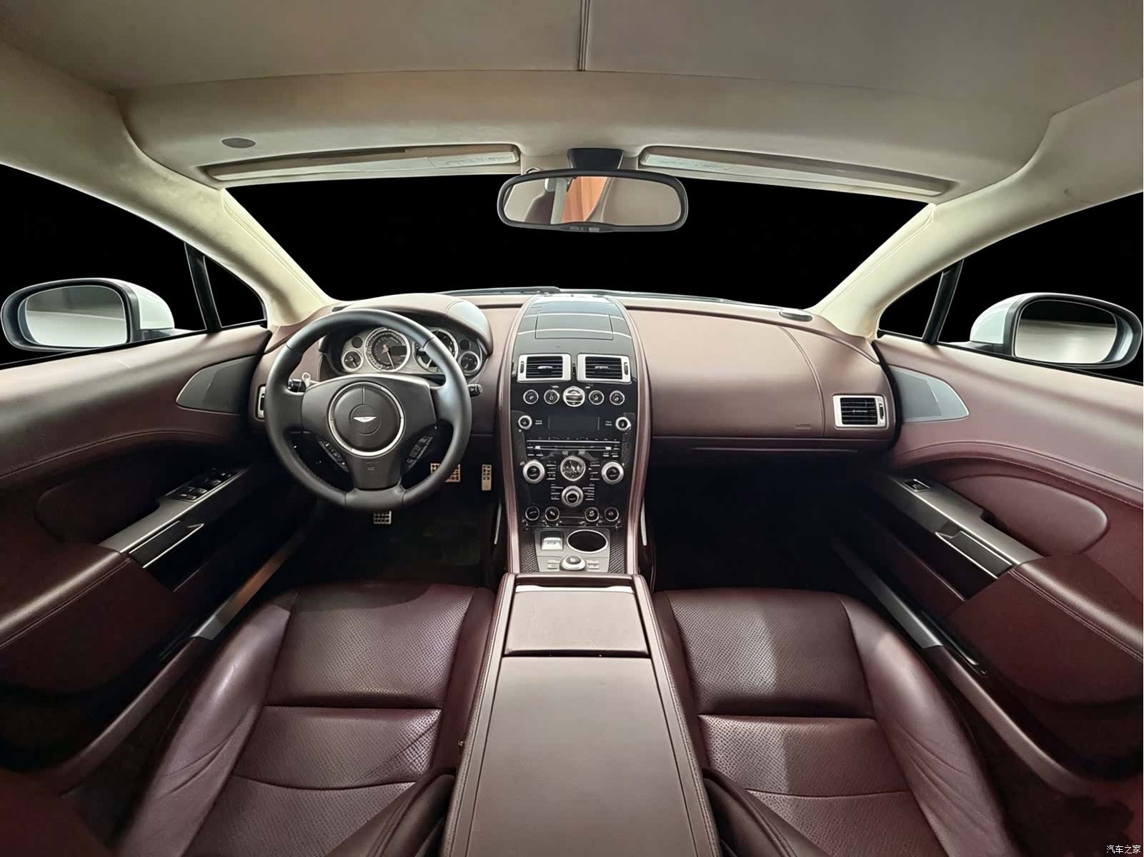 Aston Martin Rapide, 2014 все фото