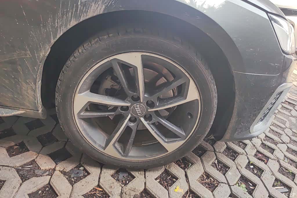 Audi A4L, 2021 6