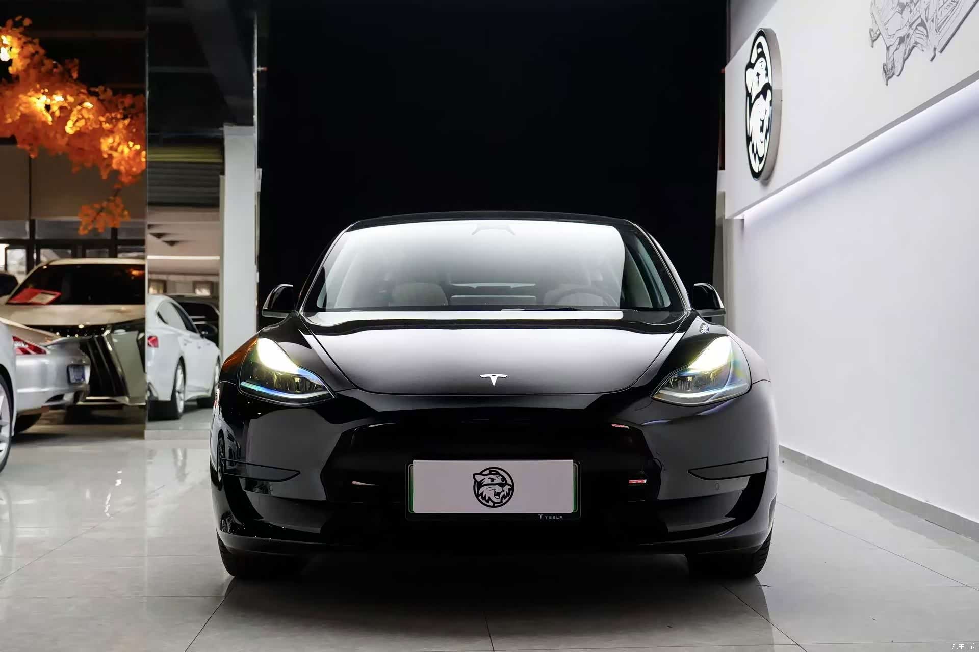 Tesla Model 3, 2023 2