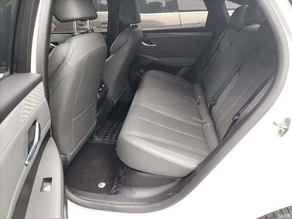 BYD Qin, 2025 17