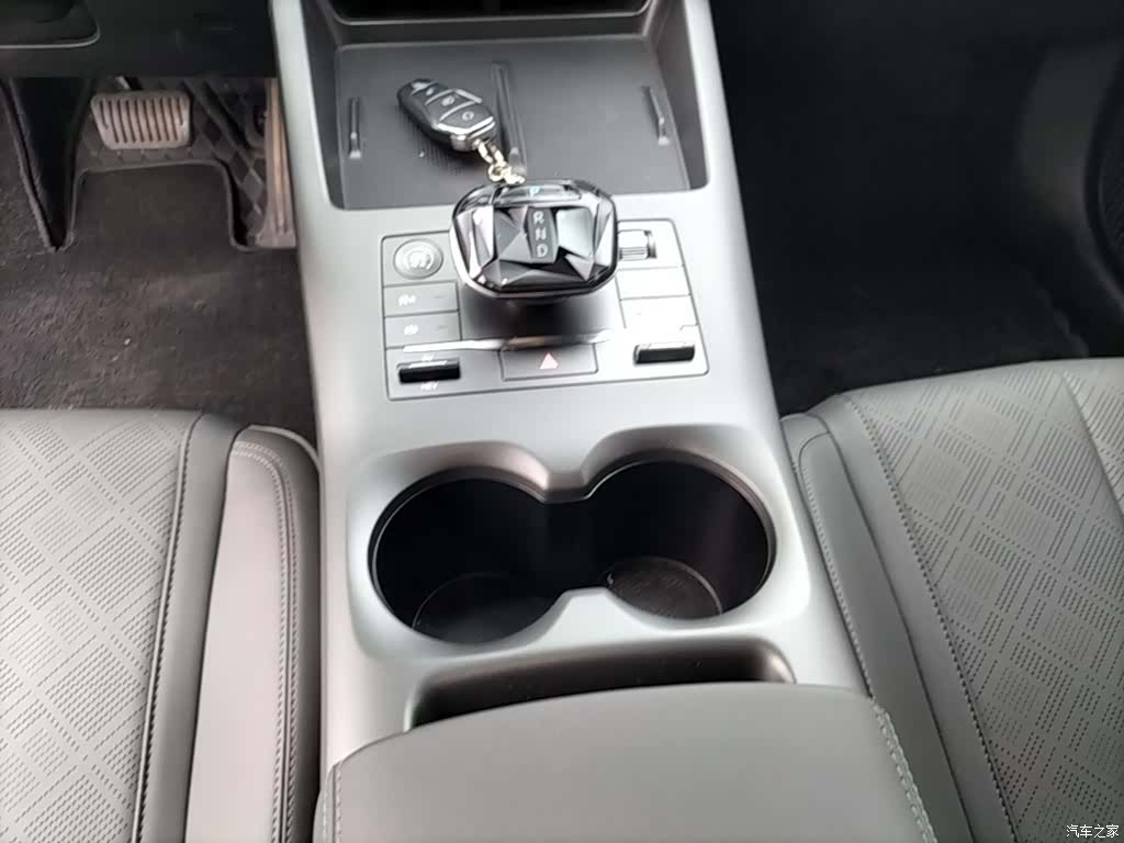 BYD Qin, 2025 14
