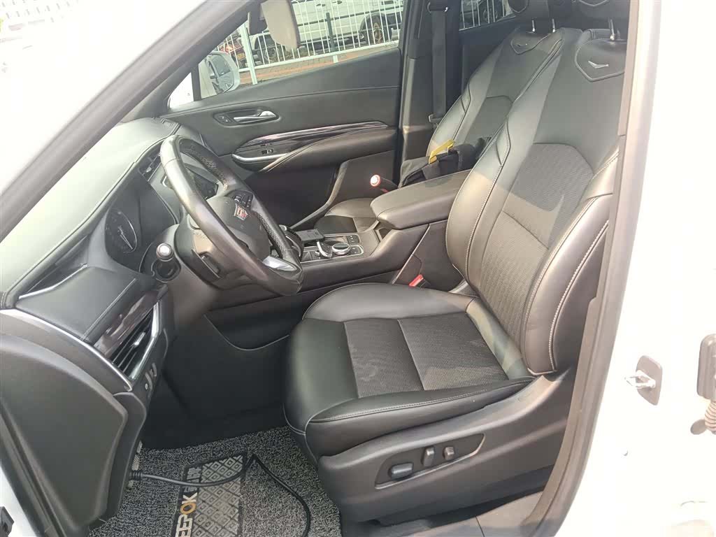 Cadillac XT4, 2019 15