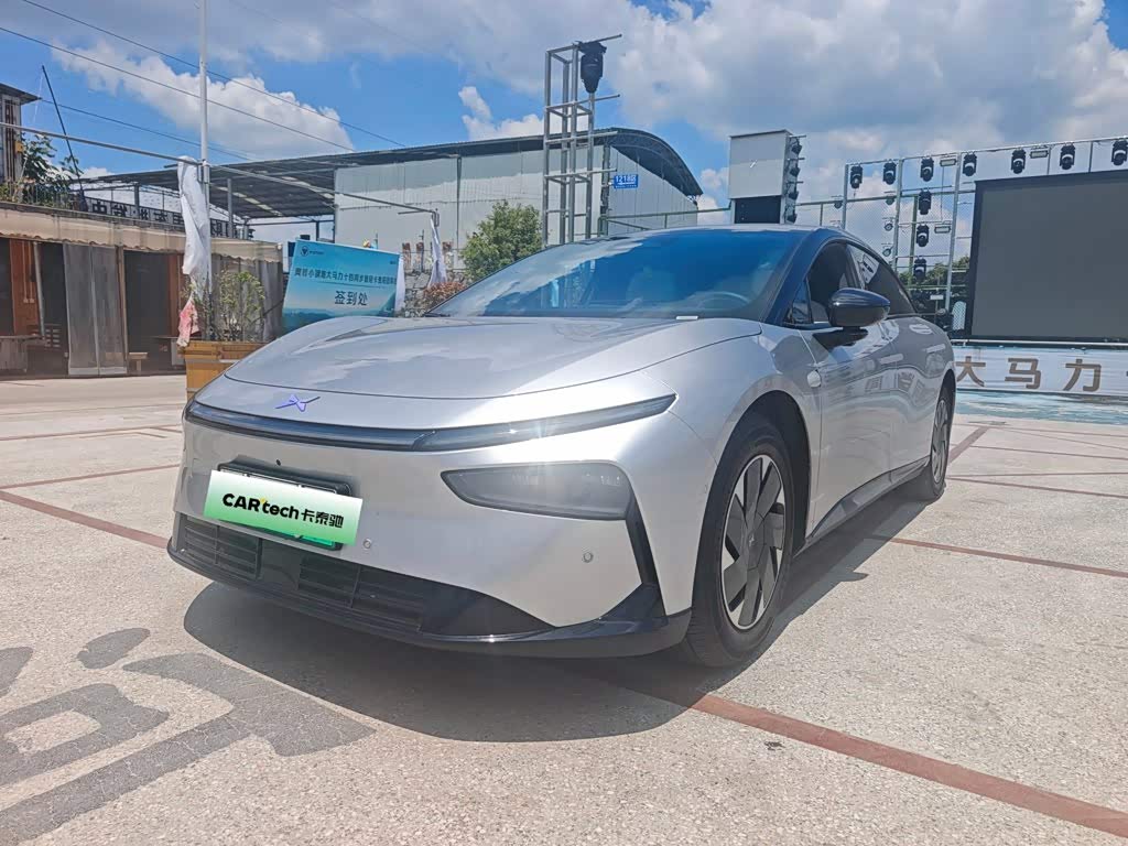 Xpeng P7