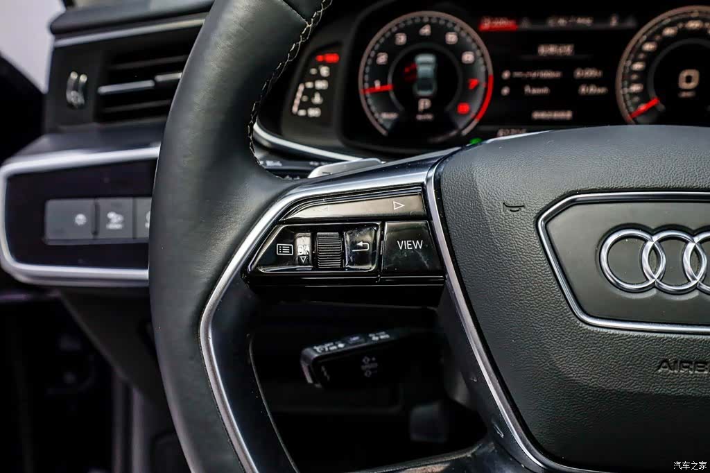Audi A7L, 2024 29