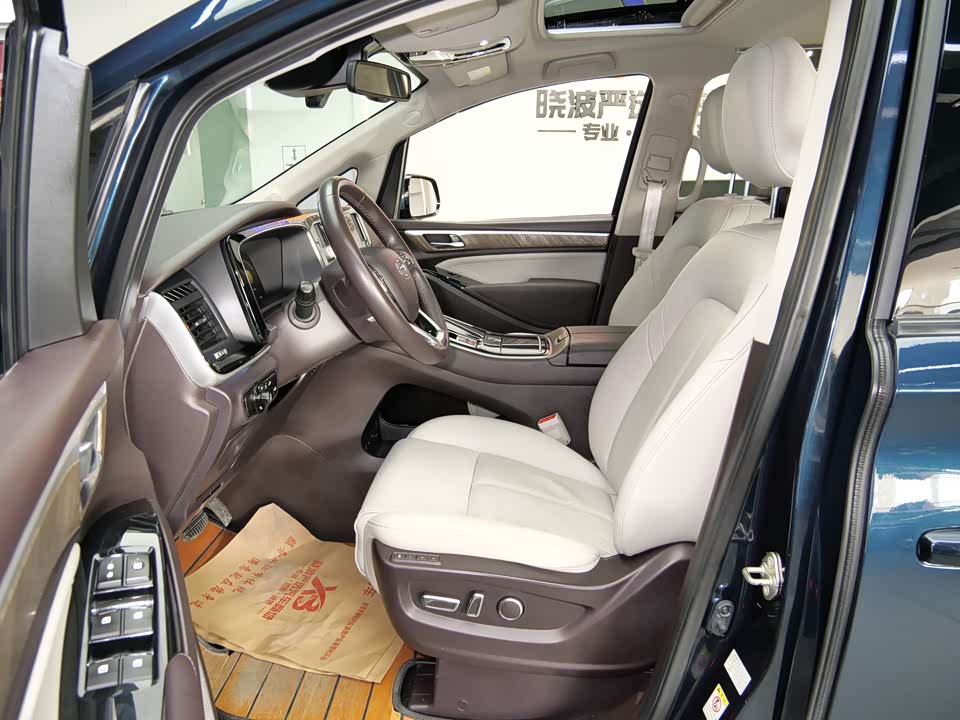 Trumpchi Trumpchi M8