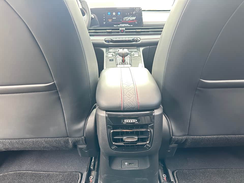 Trumpchi Shadow Leopard