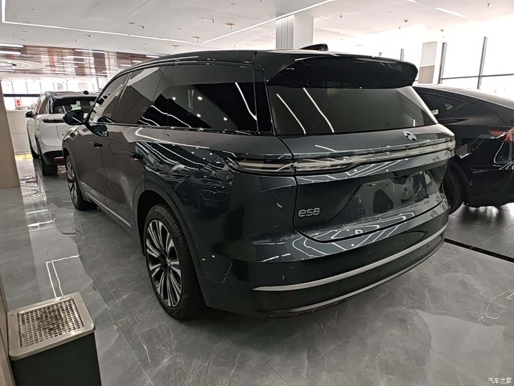 NIO ES8, 2023 все фото