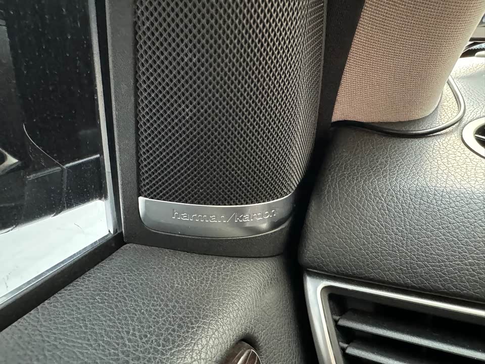 Mercedes-Benz M class