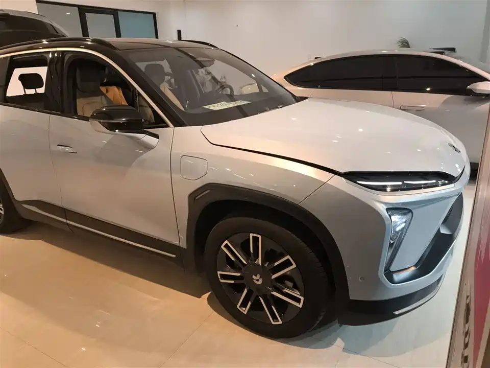NIO ES6