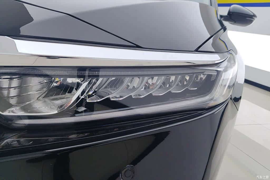 Honda Accord, 2019 все фото