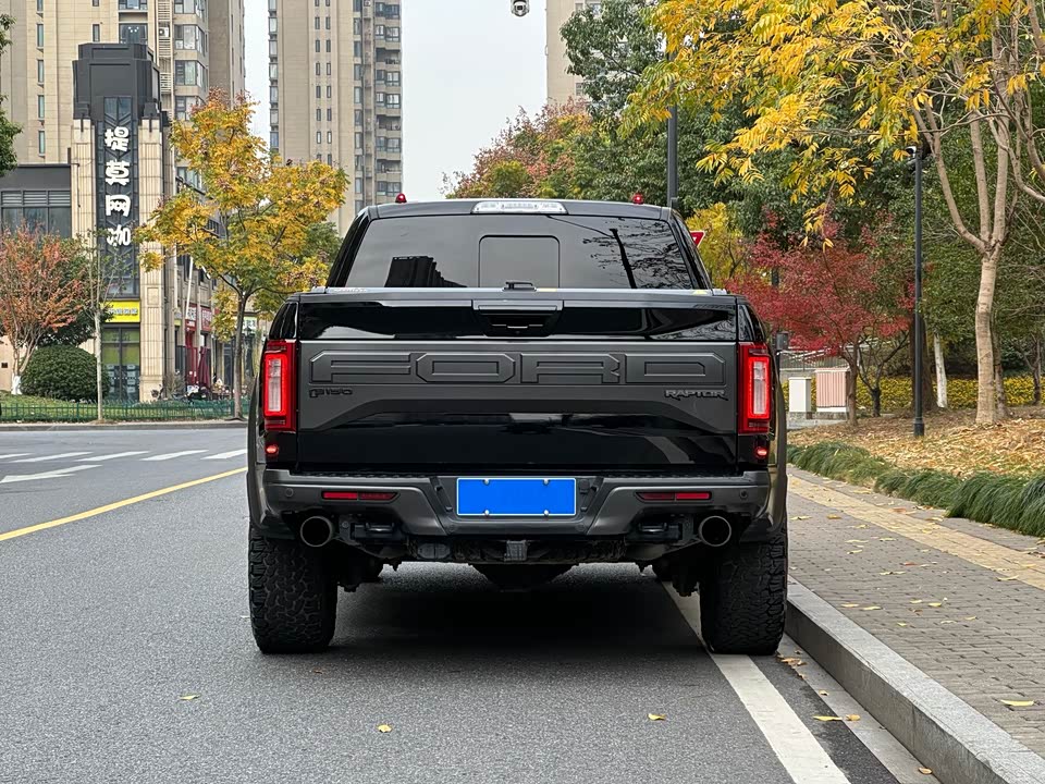 Ford F-150 Raptor