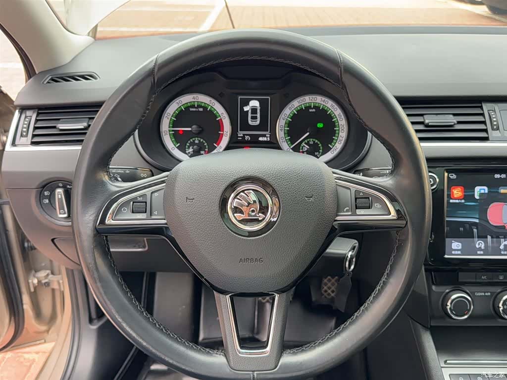 Skoda Octavia, 2018 3