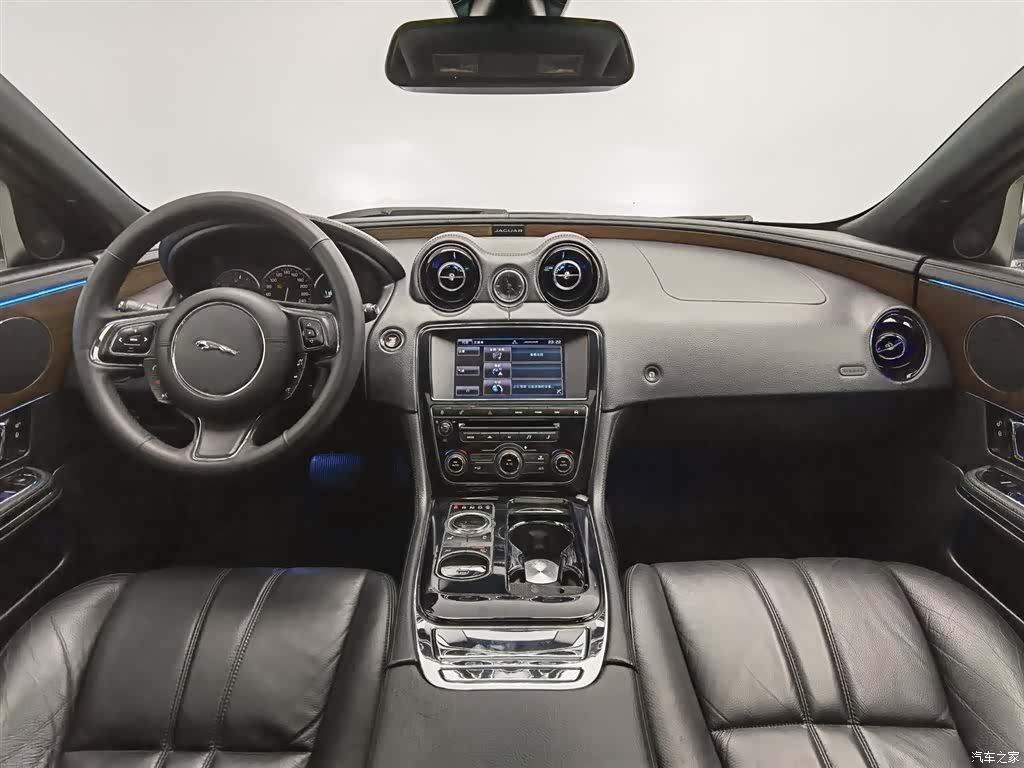 Jaguar XJ, 2014 все фото