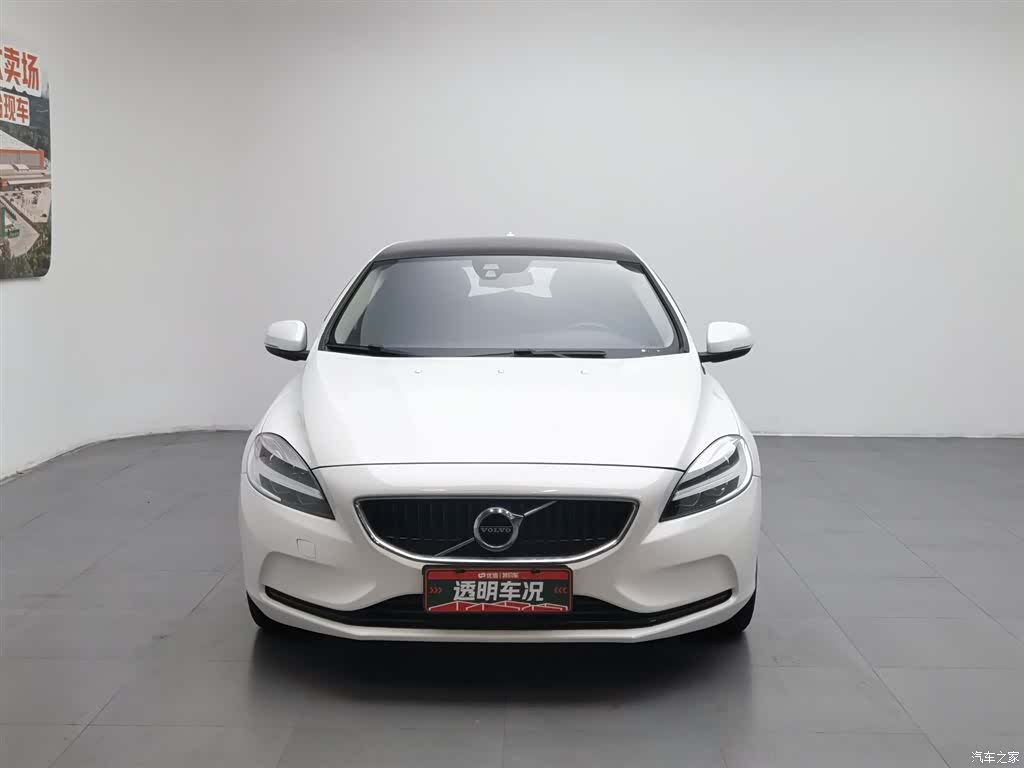 Volvo V40, 2018 3