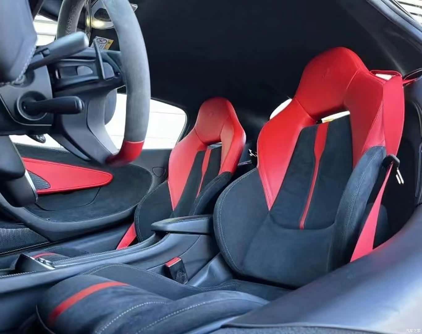 McLaren 540C, 2016 4