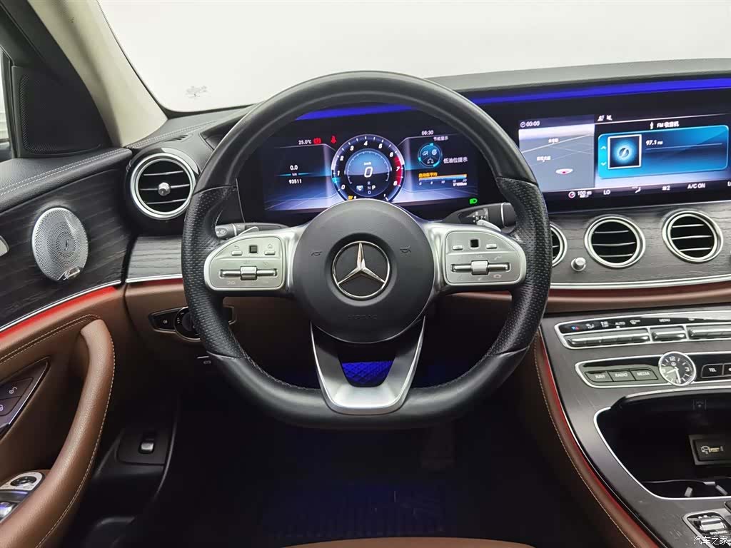 Mercedes-Benz E-Class, 2019 11
