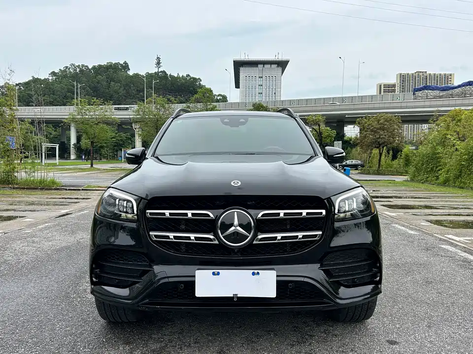 Mercedes-Benz GLS Mercedes-Benz GLS