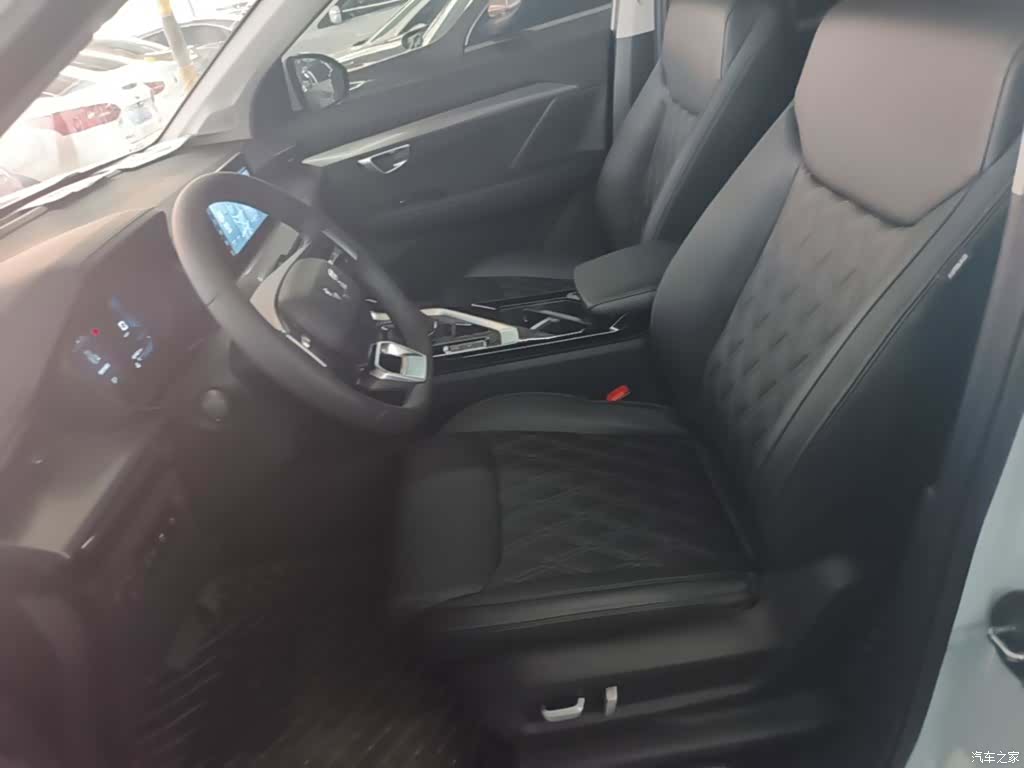 Wuling DHT, 2024 15