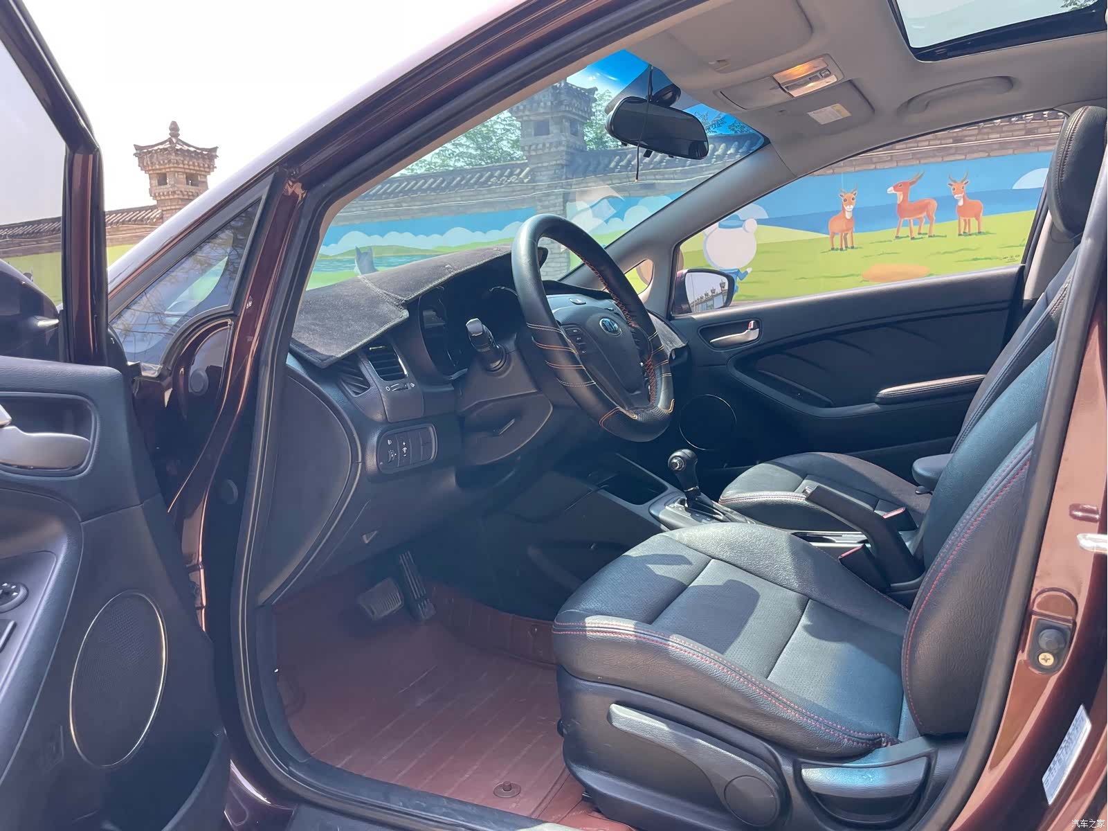 Kia K3, 2014 9