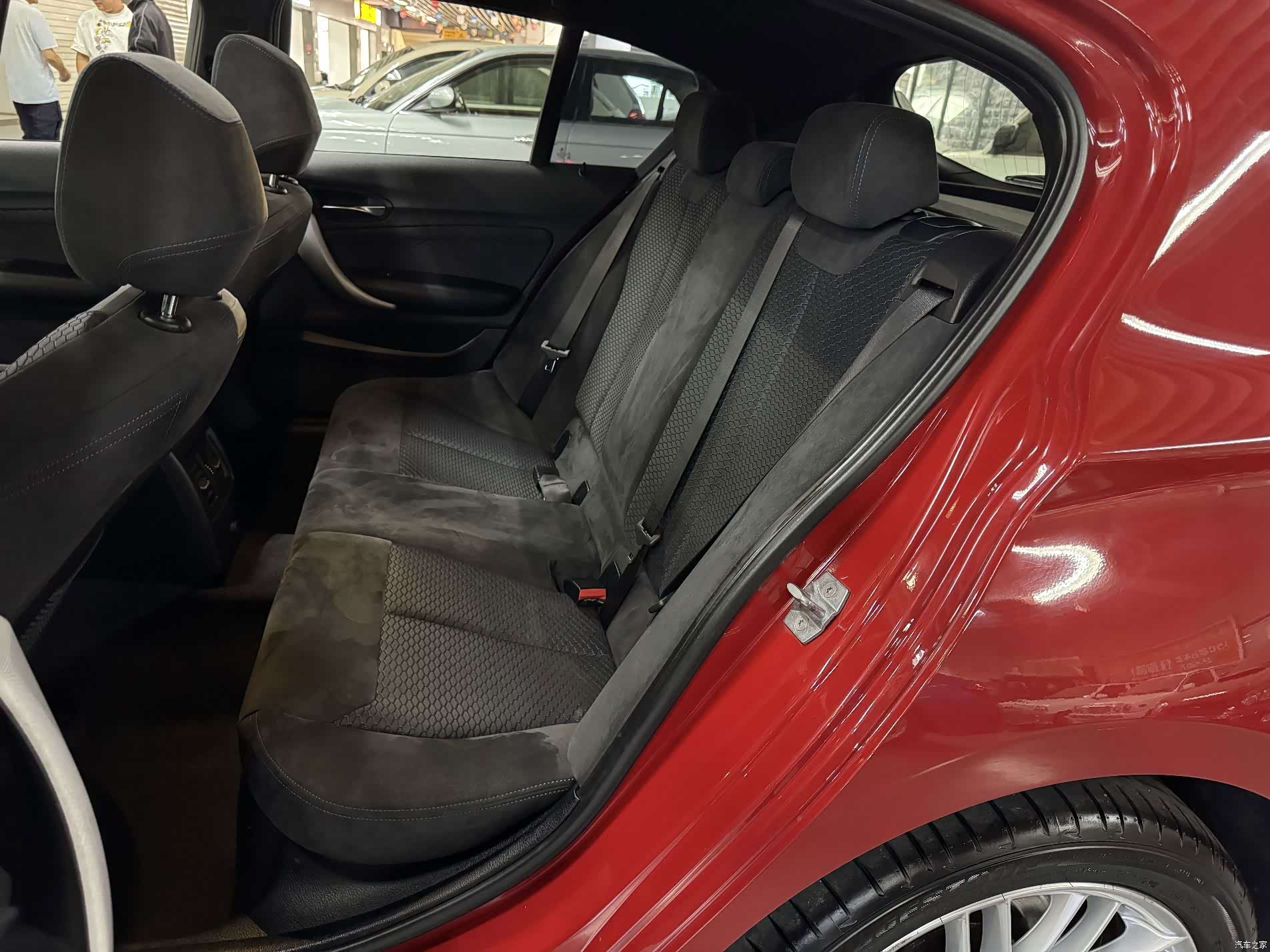 BMW 1 Series, 2018 18