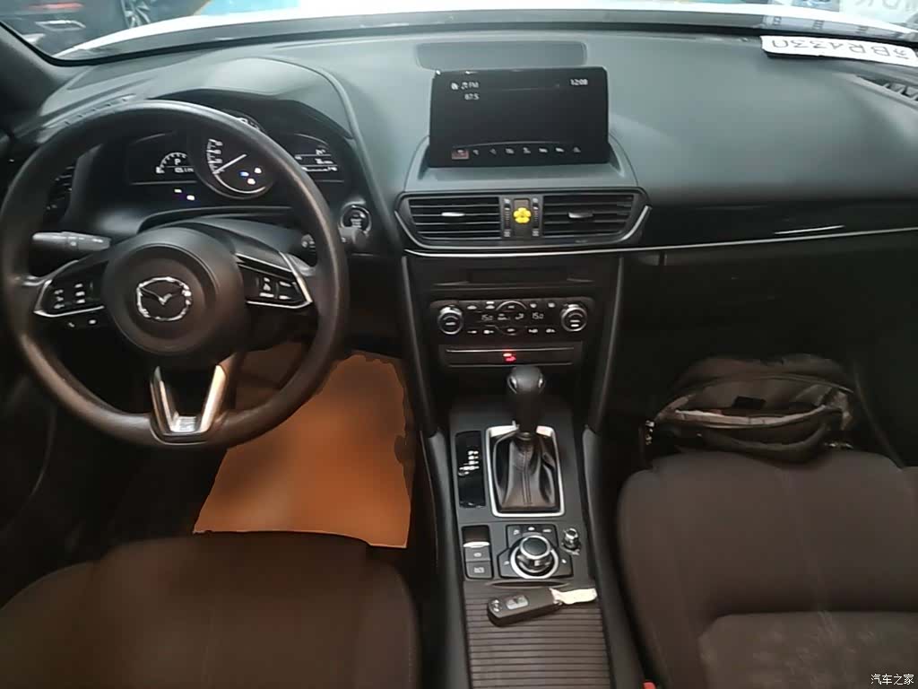 Mazda CX-4, 2020 10