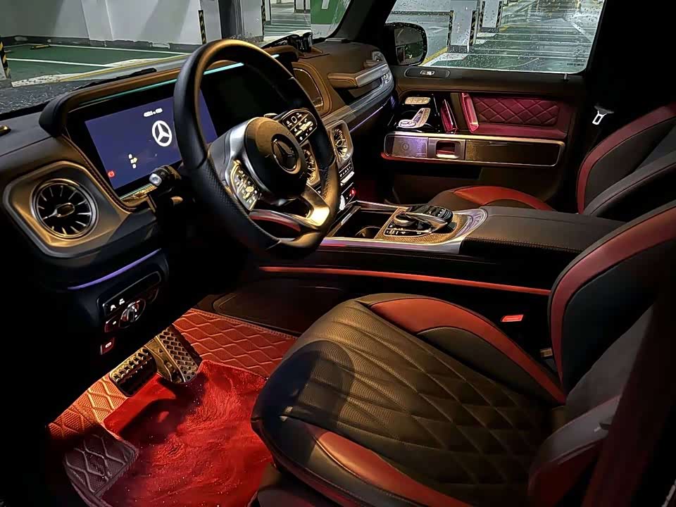 Mercedes-Benz G-class