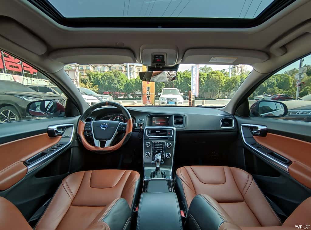 Volvo V60, 2015 9