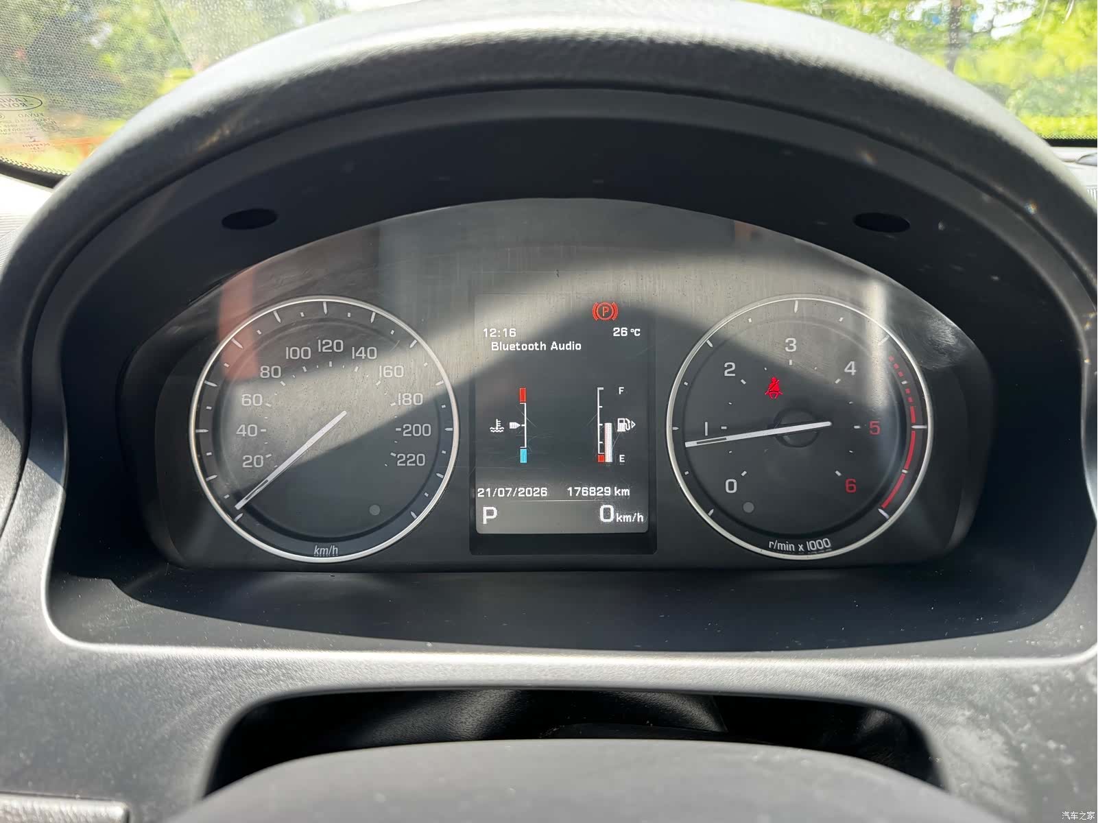 Land Rover SD4, 2014 13