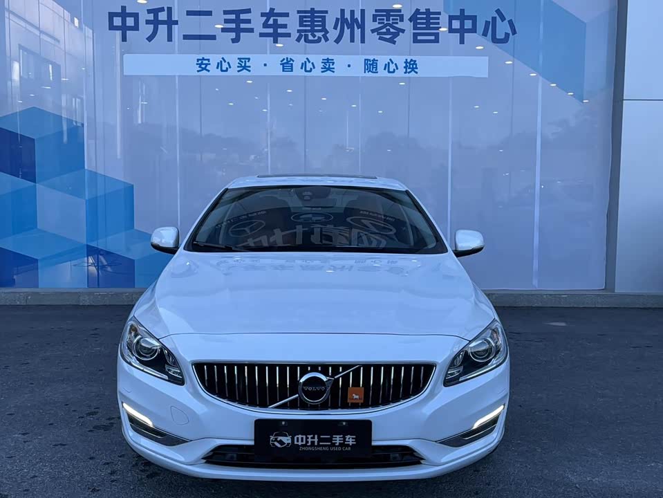 Volvo S60