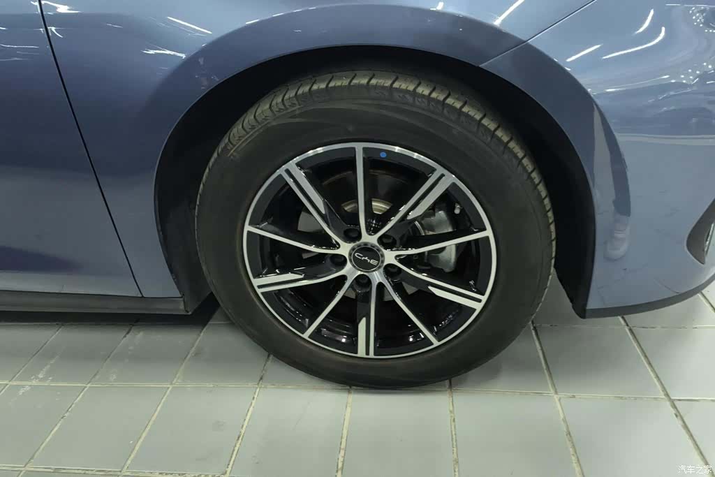 BYD Seal, 2024 6
