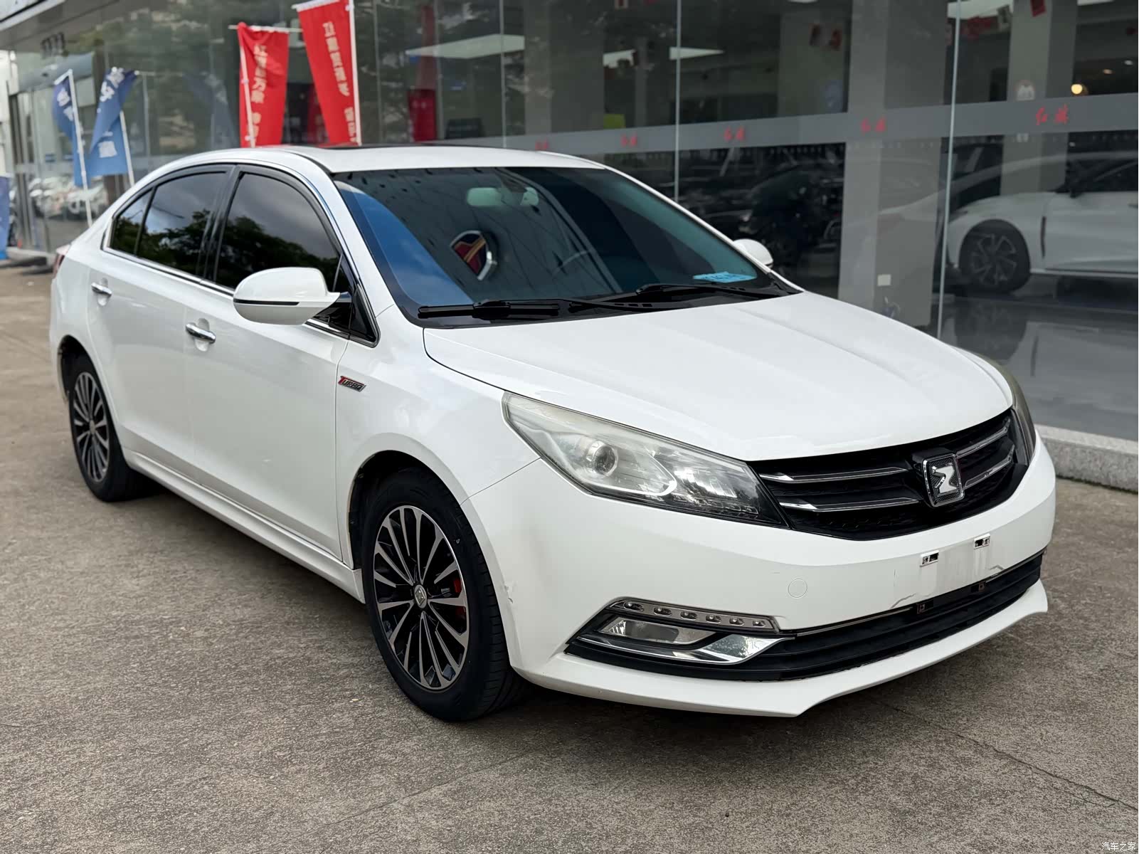 Zotye Z560, 2018 4