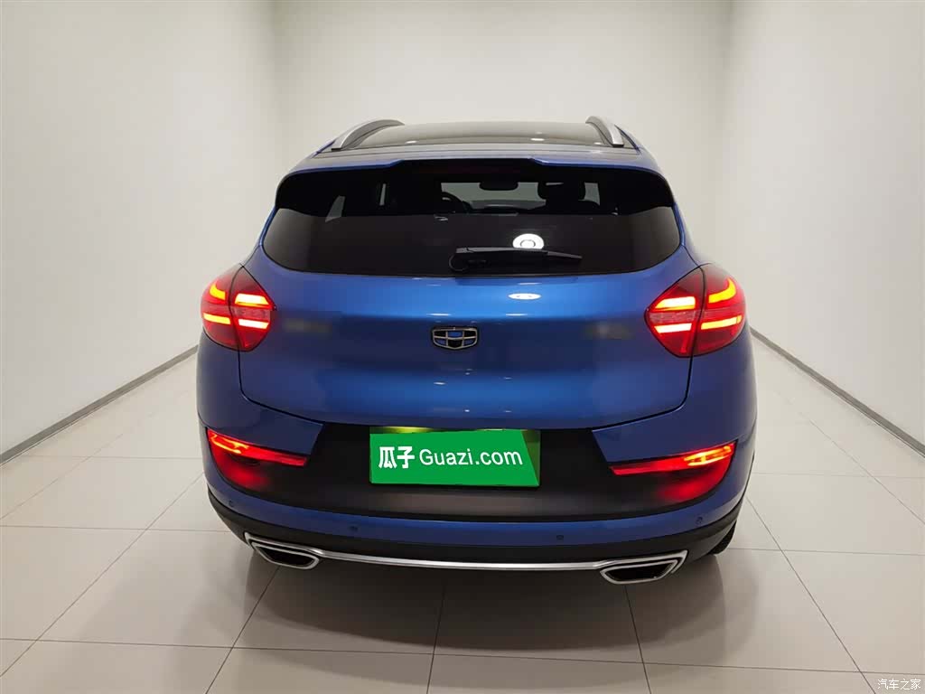 Geely Emgrand, 2017 4