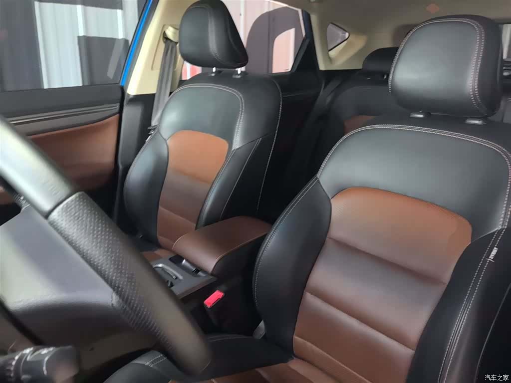 Geely Emgrand, 2017 11