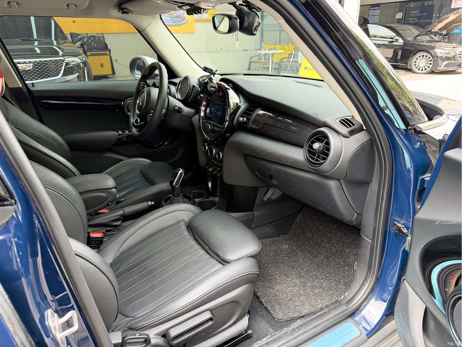 Mini Cooper, 2019 все фото